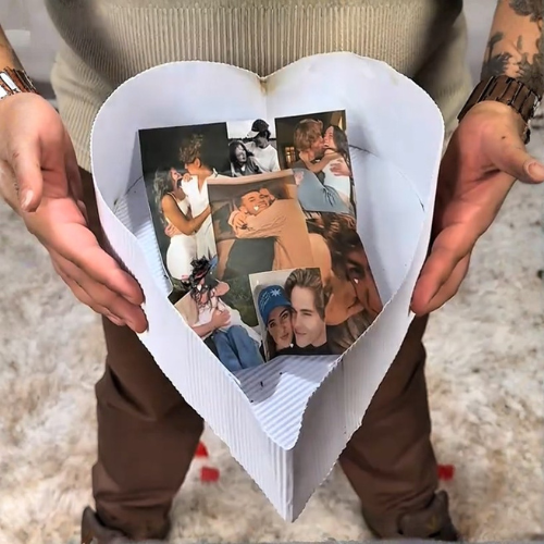 Reveal Your Memories